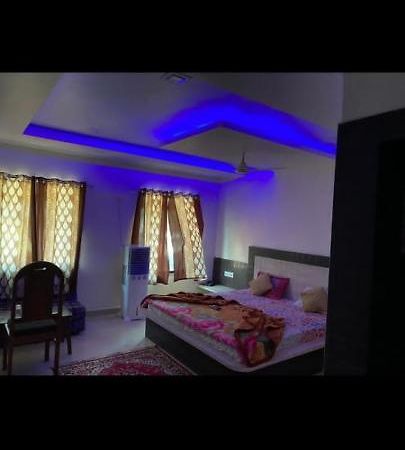 Bombay Regency Hotel Pachmarhī Eksteriør bilde